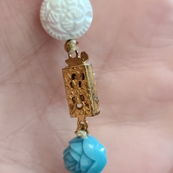 Vintage Beaded Necklace - Picture 11 of 11